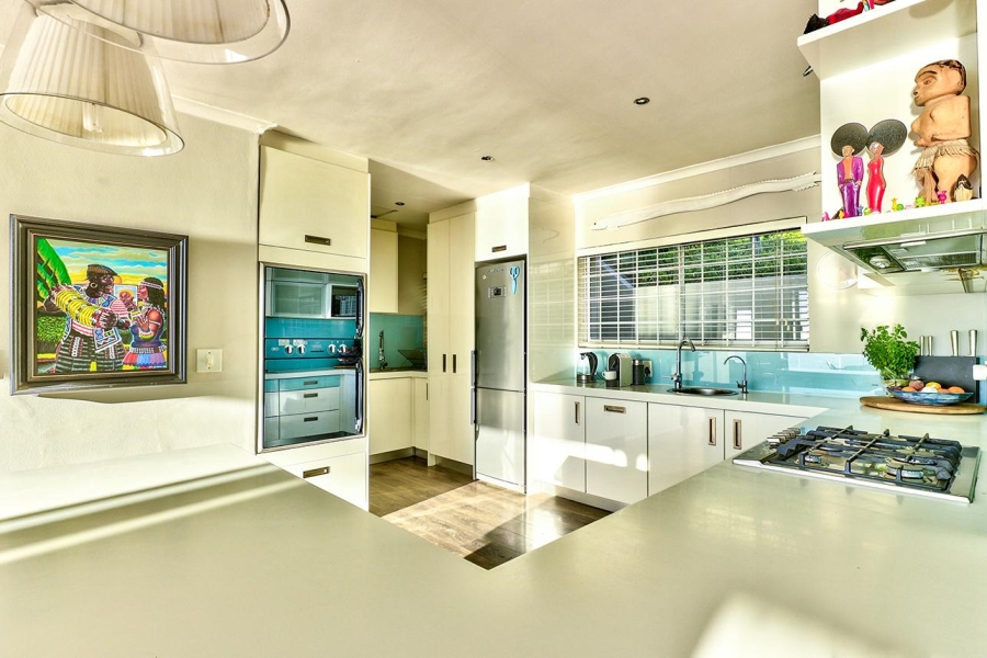3 Bedroom Property for Sale in Bantry Bay Western Cape